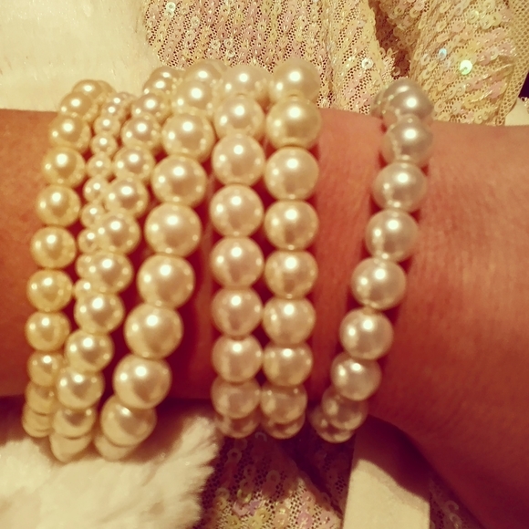 Pearls - Picture 2 of 5